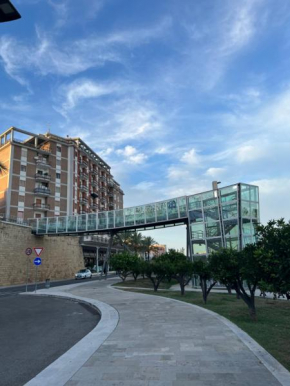 Il ponte di vetro House Brindisi